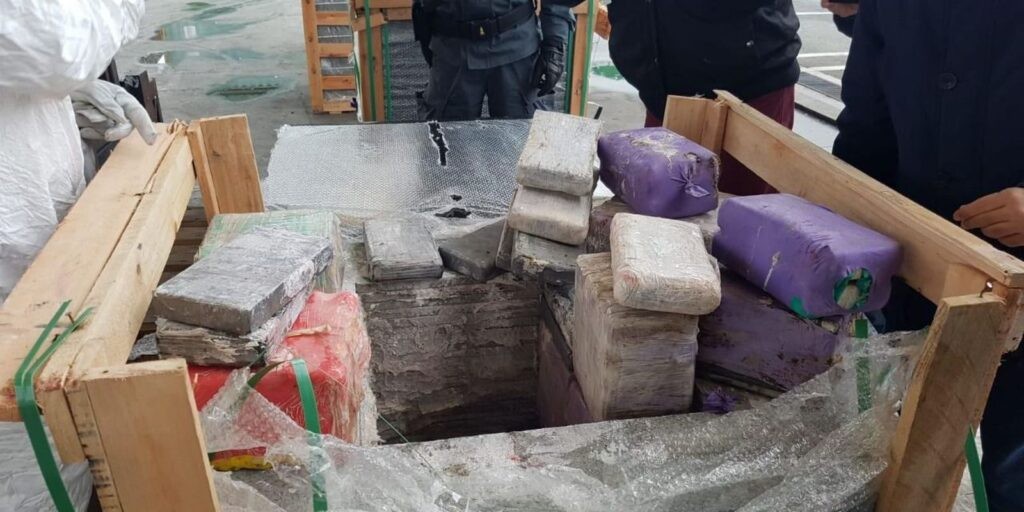 PF prende a dois homens suspeitos de integrar a máfia italiana