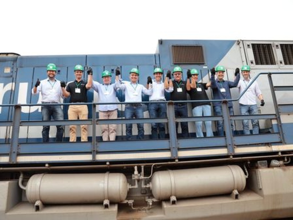 Lissauer Vieira representa governador Ronaldo Caiado na inauguração da empresa de fertilizantes Andali S/A, em Rio Verde