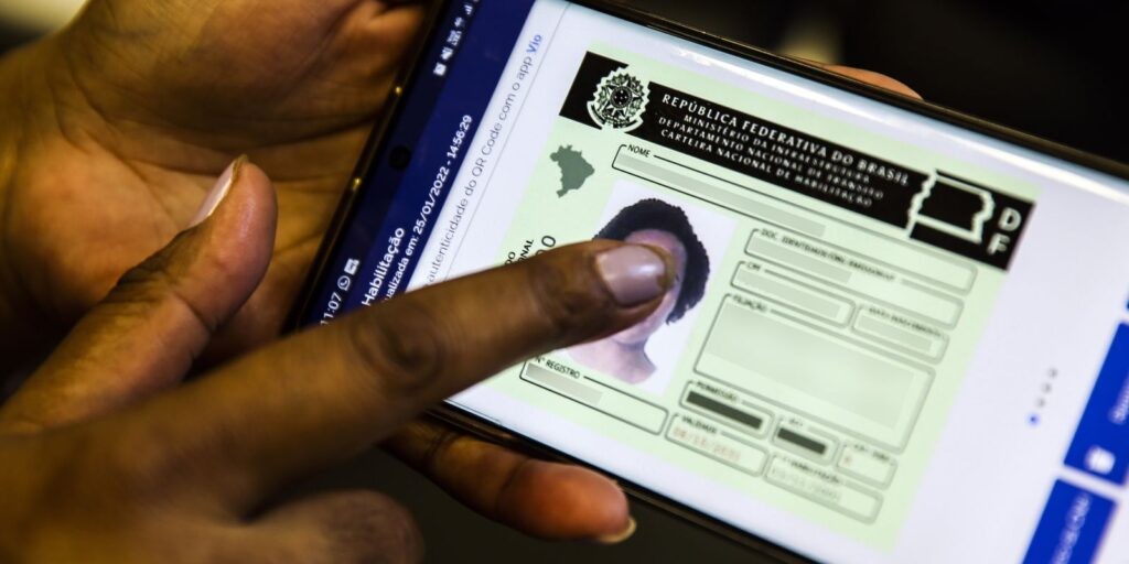 Detran-SP faz mutirão neste sábado para renovação de CNH