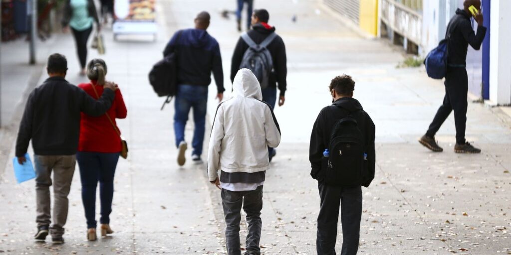 Frente fria deve derrubar termômetros no Sul, Sudeste e Centro-Oeste