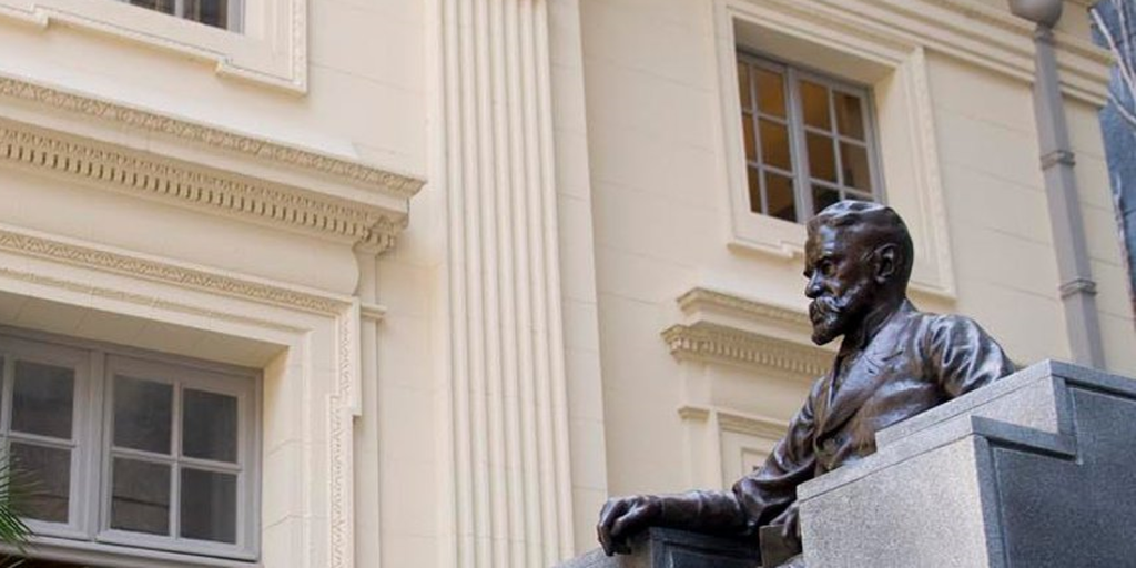 Acadêmia Brasileira de Letras reabre bibliotecas para o público