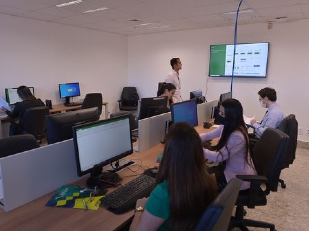 Escola do Legislativo promove, nesta quarta-feira, 3, evento voltado aos Direitos Humanos e Democracia