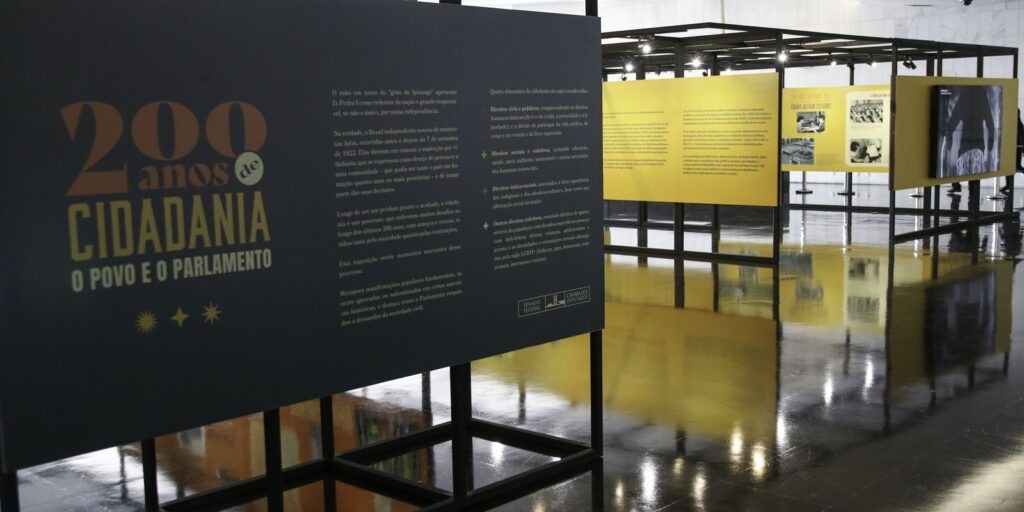 Exposição no Senado homenageia os 200 anos da Independência do Brasil