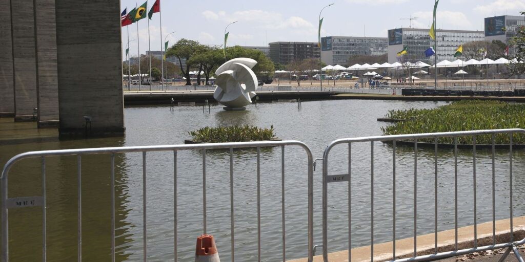 Comemoração do bicentenário terá show aéreo e desfile na capital