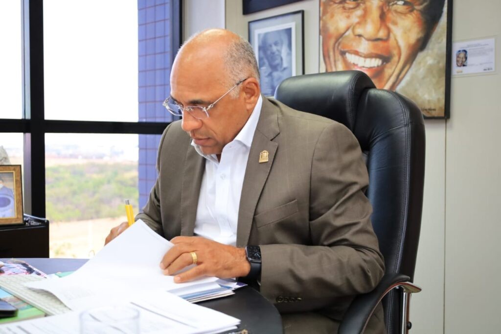 Rogério Cruz publica decreto que cria Sandbox Regulatório para tornar Goiânia cidade inteligente