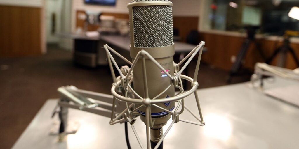 EBC celebra hoje os 100 anos da primeira transmissão de rádio no país