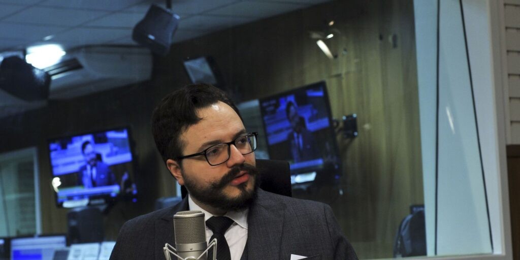 Processo de independência teve batalhas e mortes, diz historiador