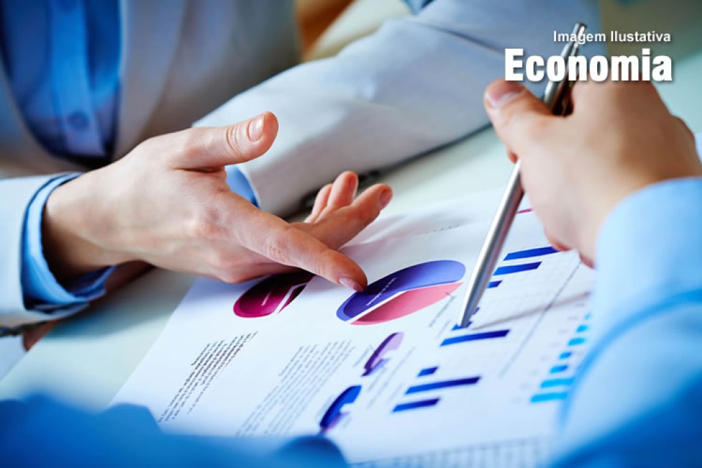 Incerteza da Economia cai 4,9 pontos em setembro, aponta Ibre/FGV