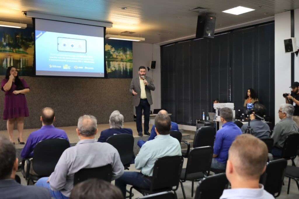 Prefeitura de Goiânia anuncia compra de créditos pelo WhatsApp e pagamento por Pix no transporte coletivo