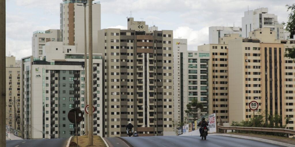 IGP-M cai 0,95% em setembro, diz FGV