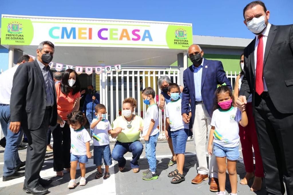 Gestão Rogério Cruz amplia investimentos em Educação, reforma todas as escolas e cria rede de robótica