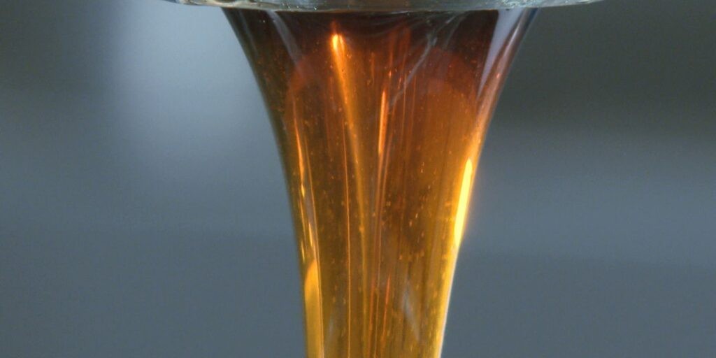 Cobiçado no exterior, mel de melato é pouco conhecido no Brasil