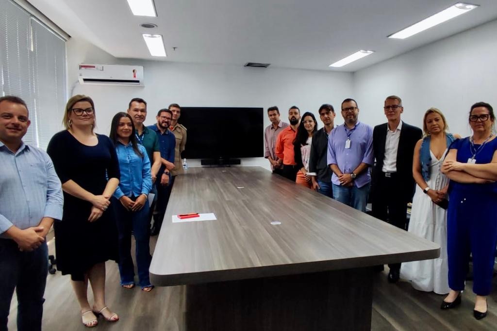 Prefeitura de Goiânia discute implantação de novo sistema de licenciamento e emissão de alvarás