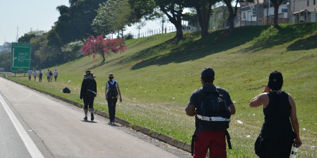 Estradas paulistas têm reforço na fiscalização durante o feriado