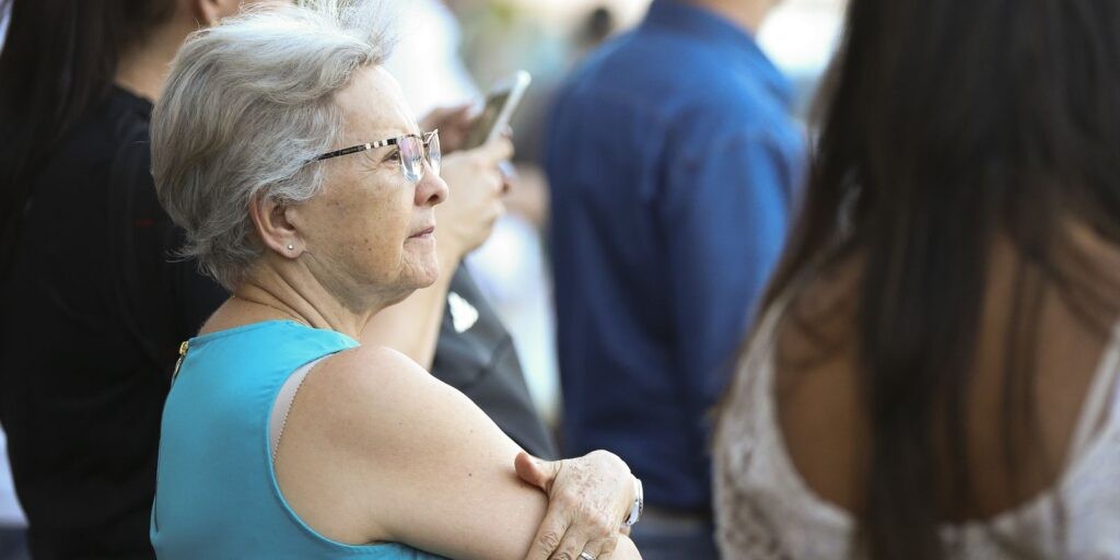 No Dia do Idoso, médica dá dicas de como melhorar a qualidade do sono