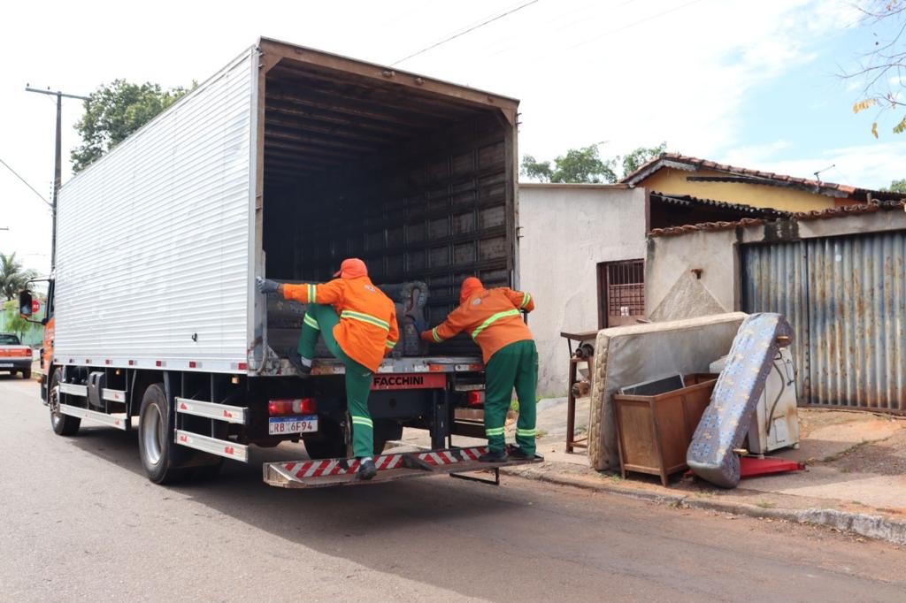 Comurg normaliza serviços de coleta seletiva, após regularizar contrato com Ita Transportes, na terça-feira (11/10)
