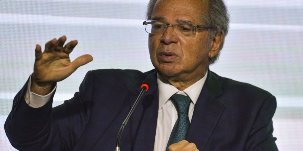 Ministro defende instituições multilaterais no fim de reunião do FMI