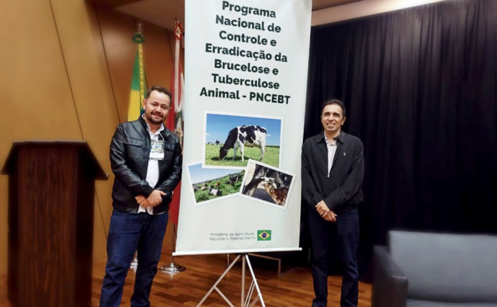 Tocantins participa de debate internacional sobre brucelose e tuberculose em Santa Catarina