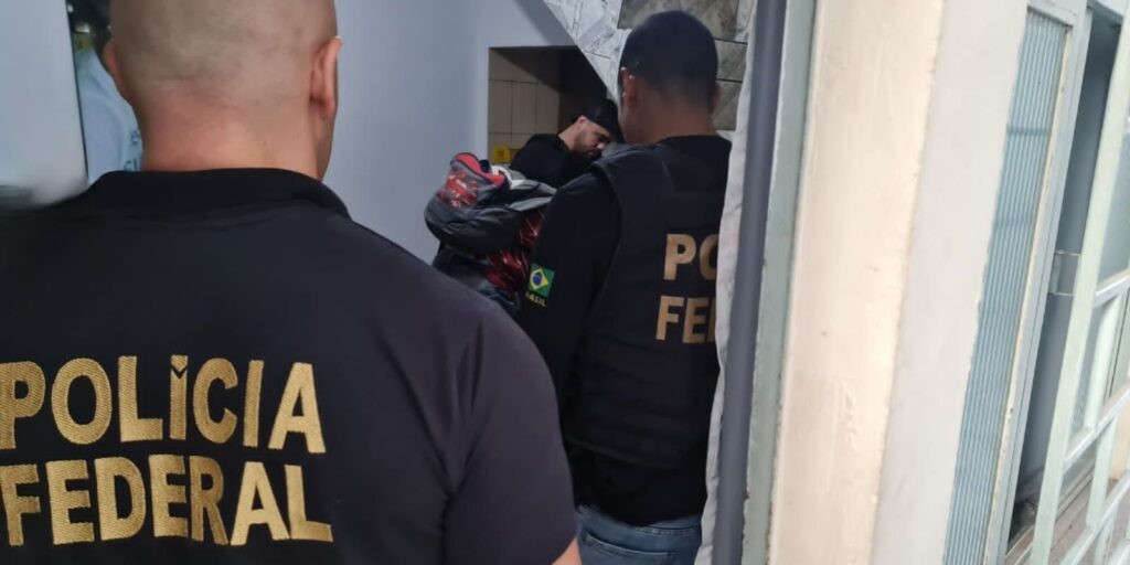 Operação da PF combate divulgação de pornografia infantil