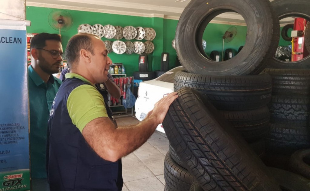 Agência de Metrologia Estadual orienta motoristas para redobrar cuidados com pneus no período chuvoso