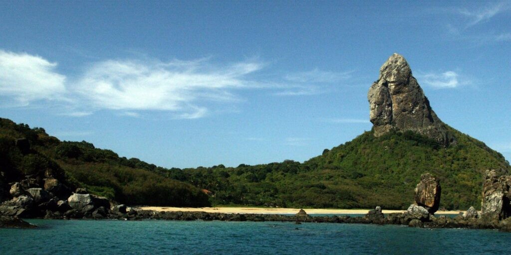 Decisão da Anac afeta passageiros da Gol em Fernando de Noronha