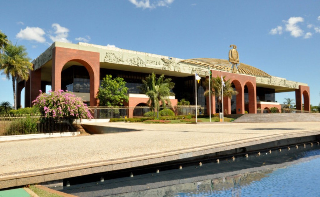 Governo do Tocantins repassa R$ 122 milhões aos municípios