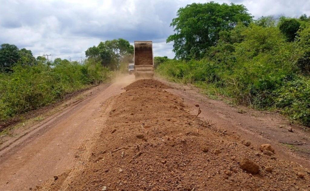 Governo do Tocantins promove manutenção e conservação em rodovias não pavimentadas da região sul do Estado
