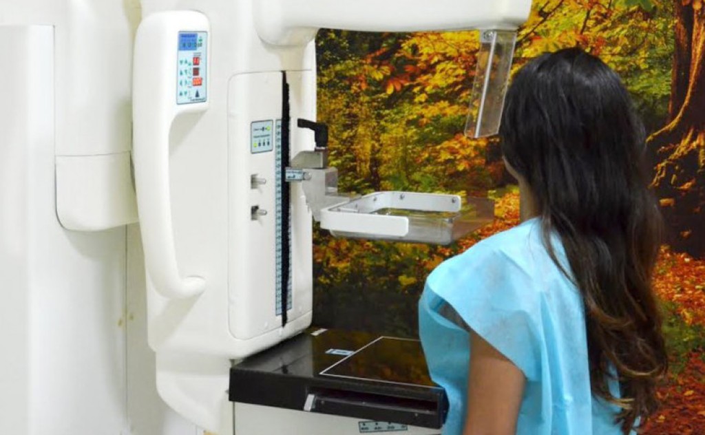 Saúde chama atenção para o Outubro Rosa e divulga dados de câncer feminino
