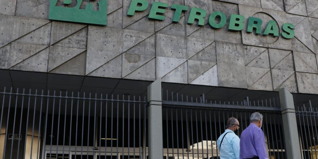 Petrobras aprova distribuição de R$ 43,7 bilhões em dividendos