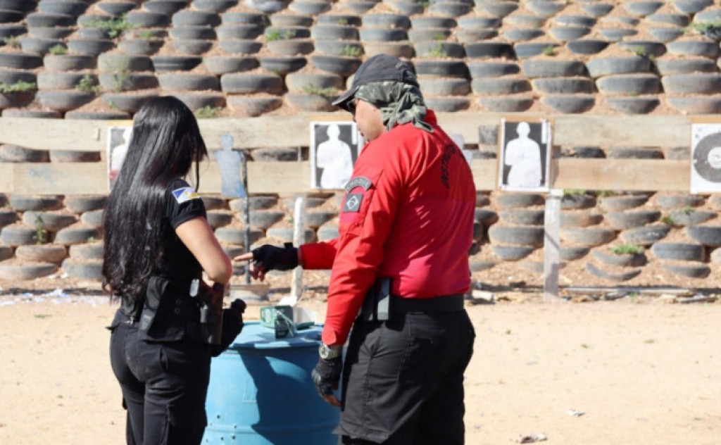 Governo do Tocantins  capacita mais de 330 policiais penais no Curso de Aperfeiçoamento em Armamento e Tiro em 2022