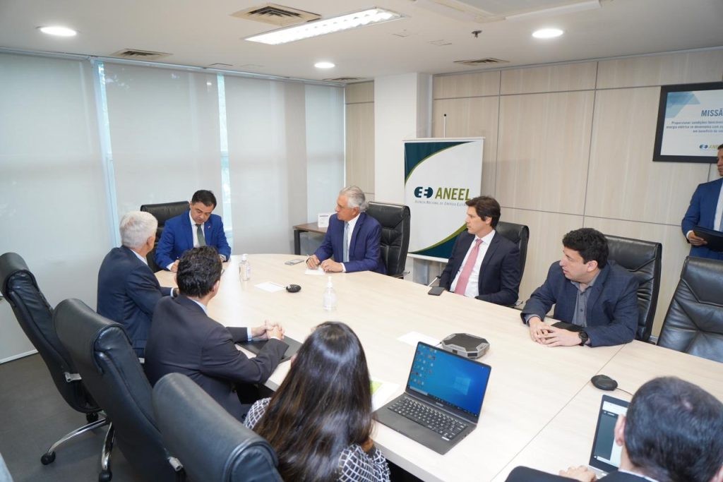 Aneel deve aprovar venda da Enel na próxima terça-feira