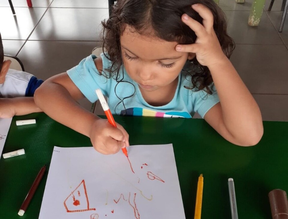 Prefeitura de Goiânia faz parceria com Correios para adoção de cartinhas de 8 mil alunos da Rede Municipal de Ensino na campanha de Natal