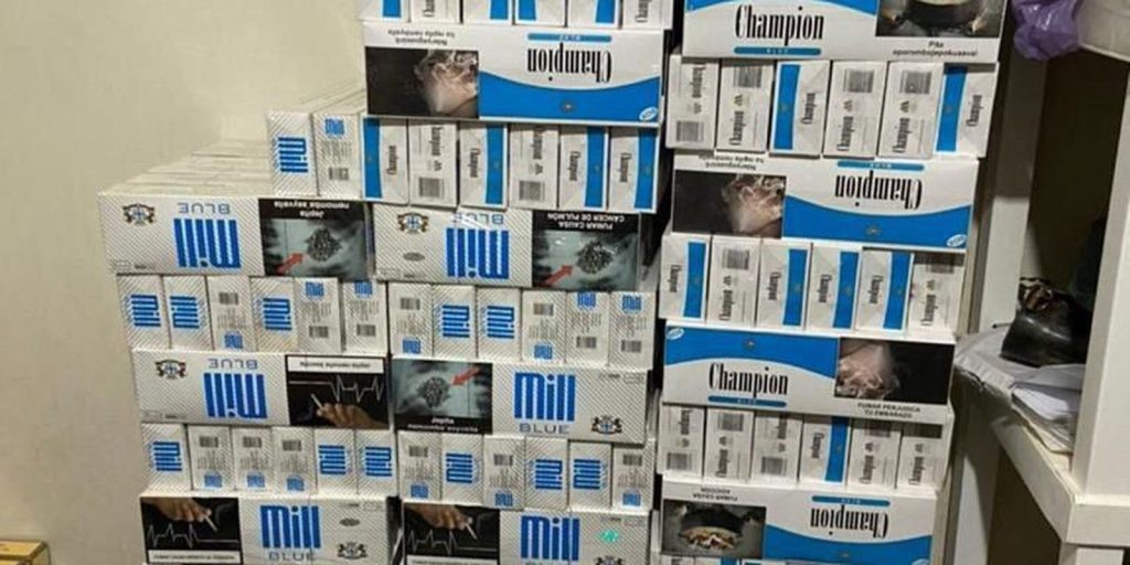 Suspeitos da operação contra comércio ilegal de cigarros se entregam