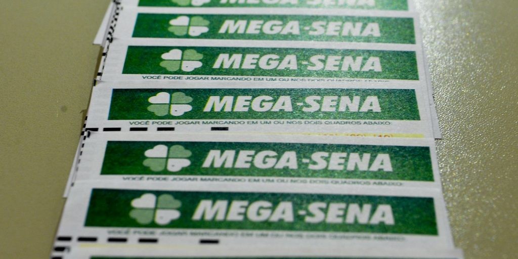 Ninguém acerta a Mega-Sena e prêmio acumula em R$ 57 milhões
