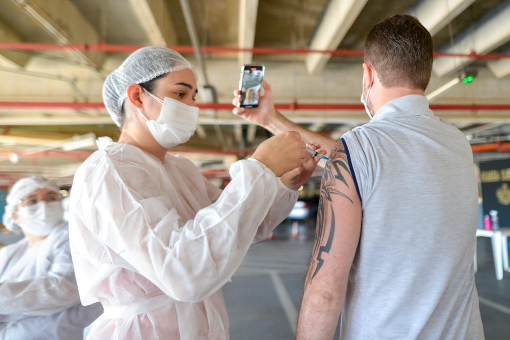 Prefeitura de Goiânia disponibiliza vacinação e testagem, neste sábado (26/11) e domingo (27/11)