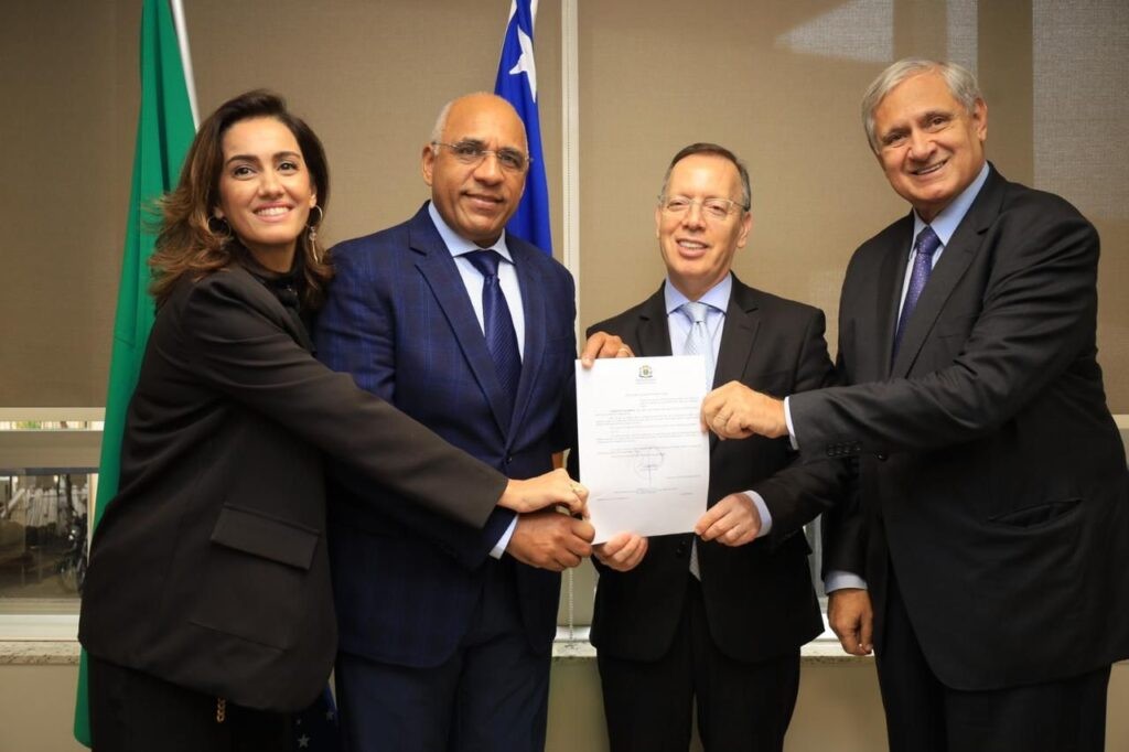 Rogério Cruz sanciona lei que aumenta de R$ 1,5 mil para R$ 10 mil valor mínimo para cobrança judicial de débitos inscritos em dívida ativa do município de Goiânia