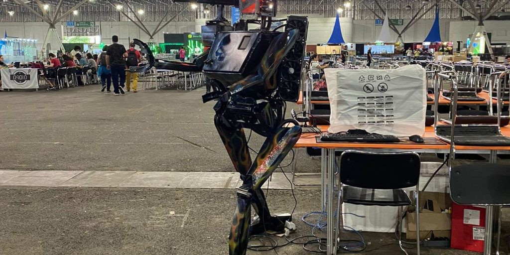 Área gratuita da Campus Party atrai crianças e adolescentes