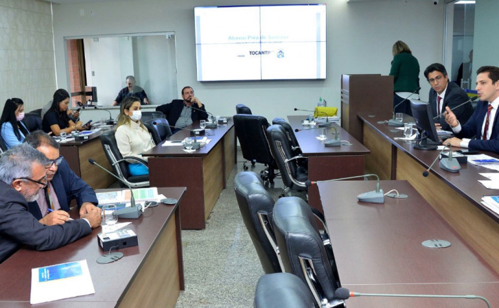 Saúde apresenta prestação de contas dos anos de 2021 e 2022 na Assembleia Legislativa