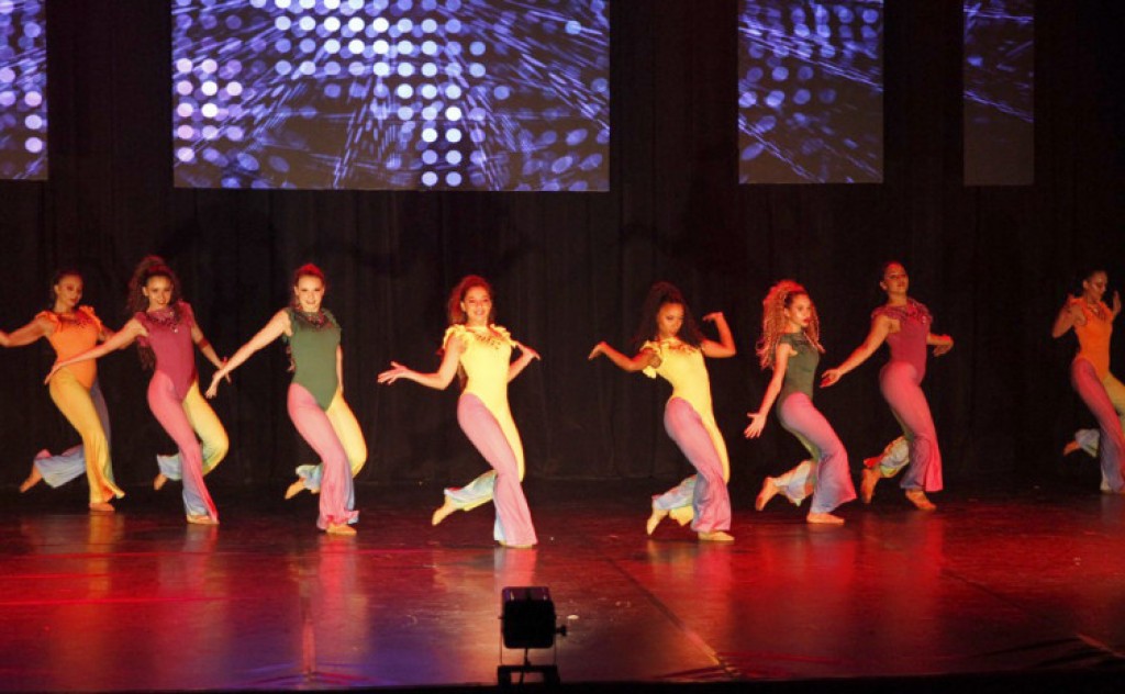 Balé Popular do Tocantins encerra a temporada de 2022 com noite de gala