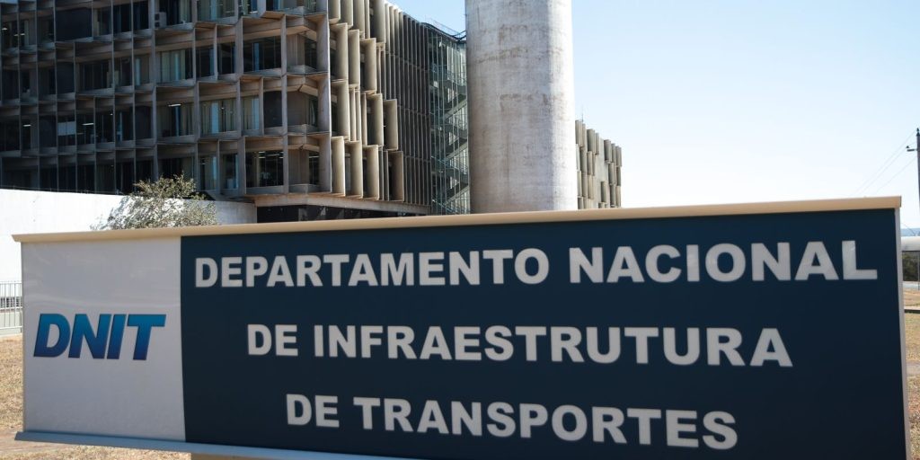 Dnit alerta sobre interdições em rodovias impactadas pelas chuvas