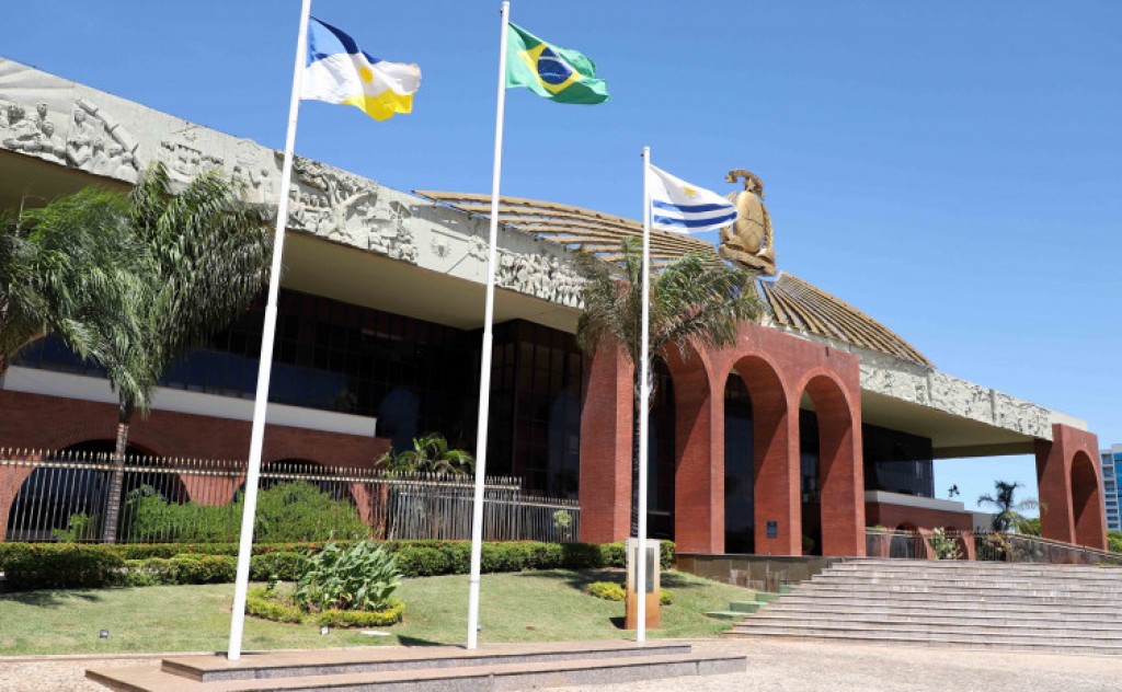 Governo do Tocantins paga salário de dezembro aos servidores nesta sexta-feira, 23, antes do Natal