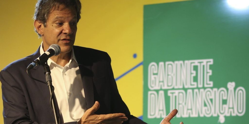 Haddad anuncia duas mulheres para compor equipe na Fazenda