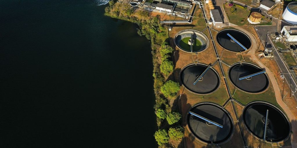 Apenas 85,7% dos municípios brasileiros tem coleta de esgoto