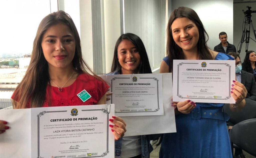 Estudantes da rede estadual do Tocantins são premiadas em concurso nacional de redação
