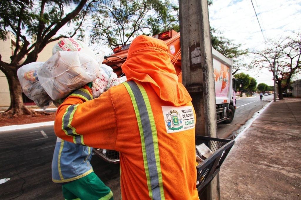 Prefeitura de Goiânia realiza serviços de limpeza e manutenção urbana em 70 setores, nesta segunda-feira (12/12)