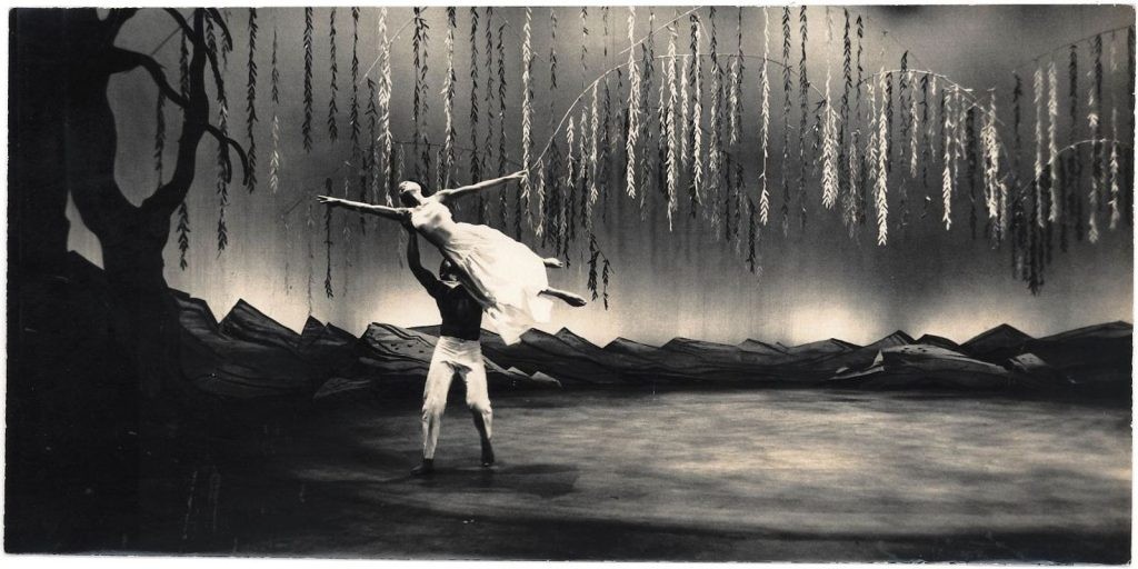 Mostra lembra artistas negros que passaram pelo Municipal de São Paulo