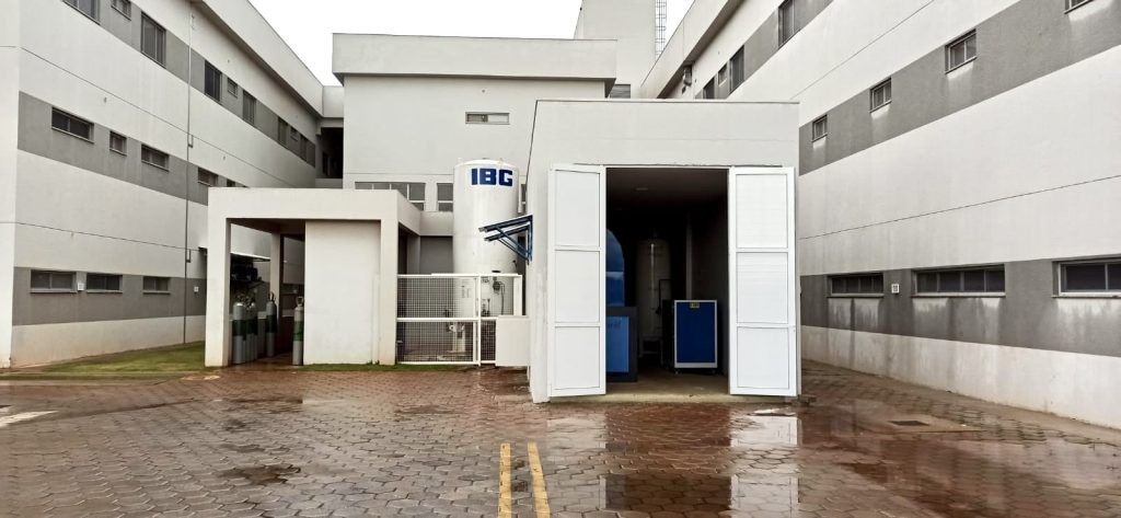 Rogério Cruz inaugura, nesta quinta-feira (08/12), 1ª Usina Produtora de Oxigênio Medicinal do município, e homenageia ex-servidora da Saúde que faleceu vítima de Covid-19