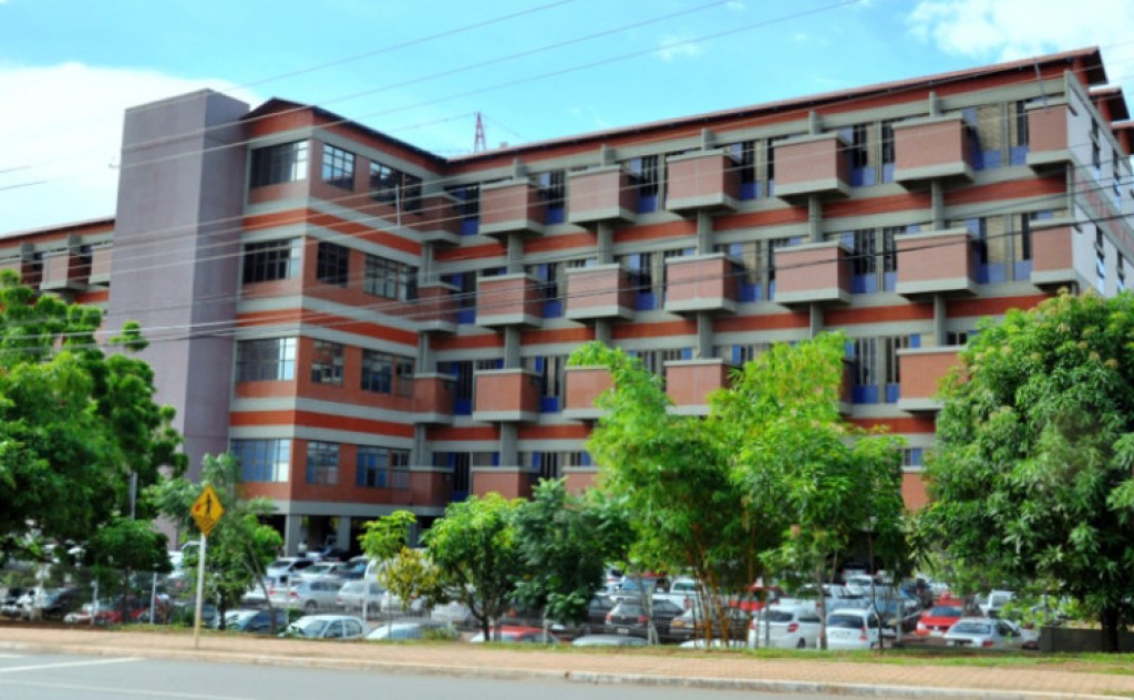 Saúde restringe acesso de visitantes e acompanhantes nos hospitais estaduais