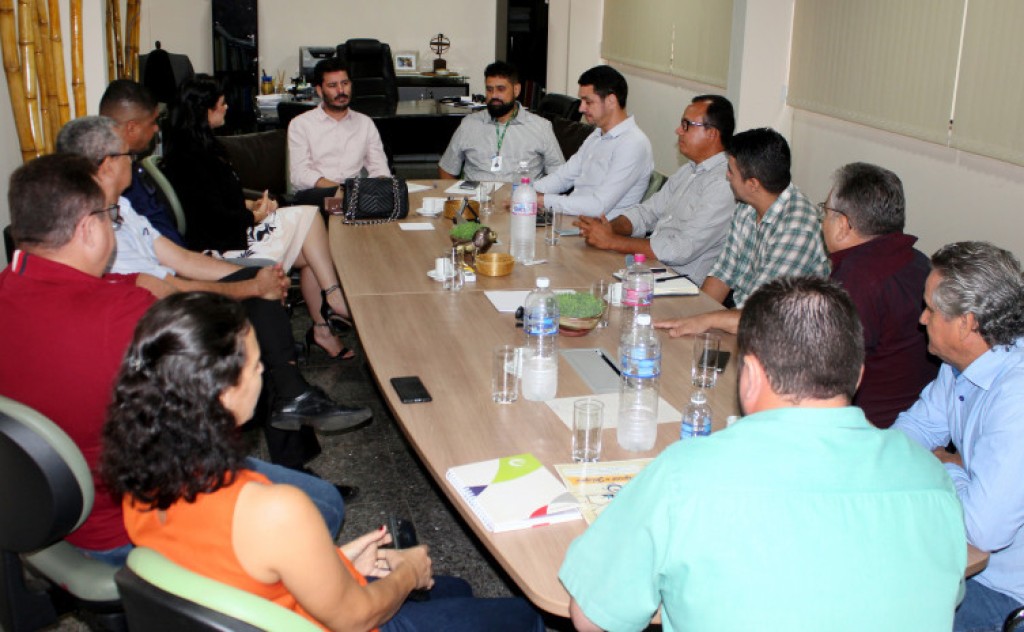 Naturatins debate ampliação do sistema de coleta de embalagens de defensivos agrícolas