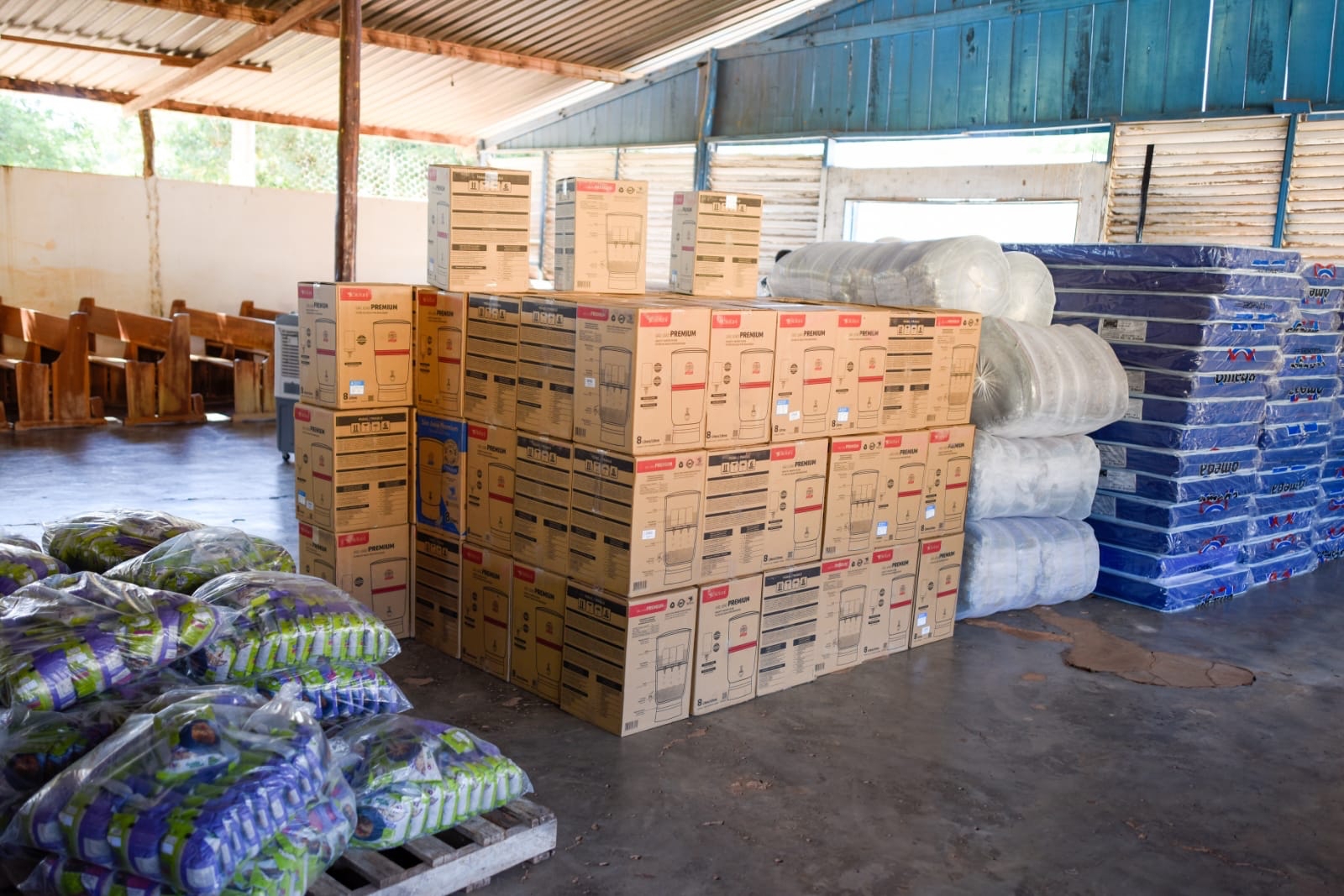 Nordeste Solidário: Governo de Goiás entrega benefícios sociais em Flores de Goiás